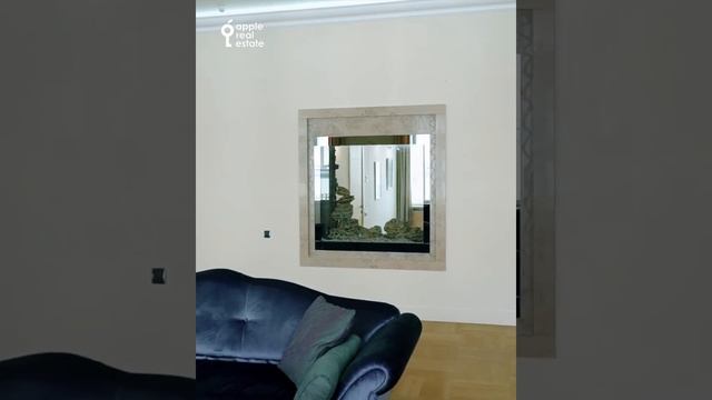 Три камина, шесть комнат и потолки четыре метра - обзор квартиры возле Кремля смотреть онлайн