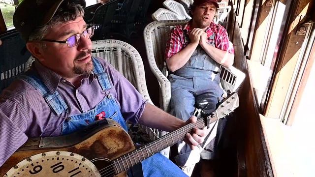 Mountain Railway by Eastwood Station смотреть онлайн