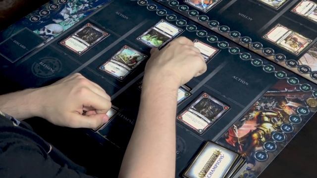 Gameplay Video 3 - Battlefield, Action and Draw Phases (Warhammer Age of Sigmar: Champions) смотреть онлайн