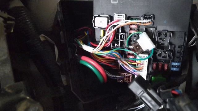 Краткий обзор как можно сделать своими руками ? ходовые огни ? на Nissan Leaf ? смотреть онлайн