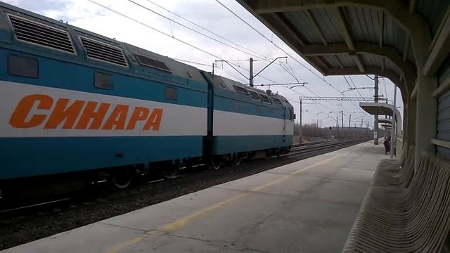 Электровоз 2ЭС6-058, о.п 2109 км.