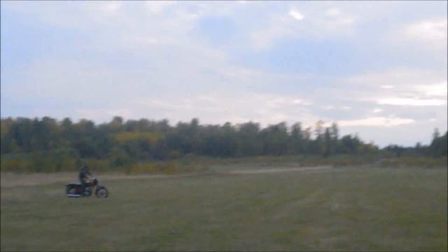 Выходные на МОТОЦИКЛЕ ИЖ ЮПИТЕР 5 по лесу смотреть онлайн