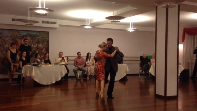 Нани Перальта и Анна Ливитина. День Рождения Аргентинского танго в Запорожье. 1-2 апреля 2017 смотреть онлайн