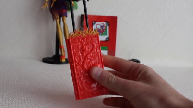 Дженефайър Лонг - Монстър Хай Скарис Град на Страхотии - Ревю + Бонус Кукла смотреть онлайн