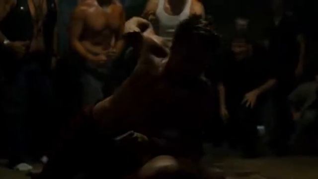 Бой Брэда Питта в фильме "Бойцовский клуб" смотреть онлайн