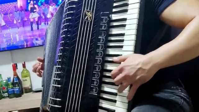 Harmonika Hohner - stani stani ibar vodo смотреть онлайн