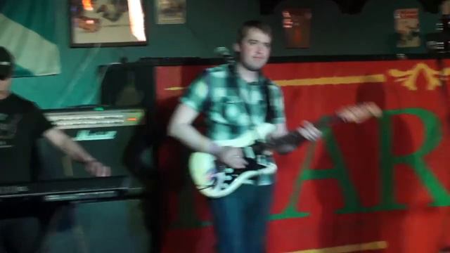 Аксон - Две сигареты. Концерт в HARAT'S PUB смотреть онлайн