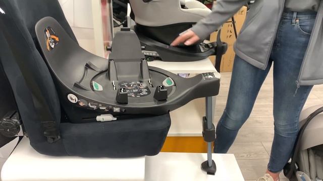 How to install your Cybex cloud z and isofix base смотреть онлайн