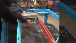 Расформовочный вибростол для распалубки пресс-форм плитки, брусчатки, бордюров