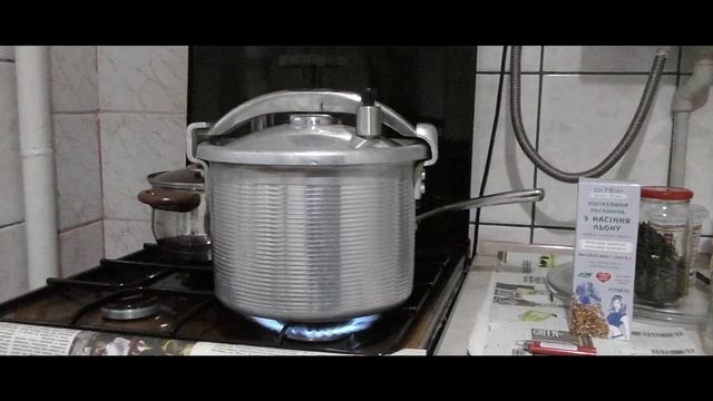 Варю борщ в скороварке из СССР. смотреть онлайн