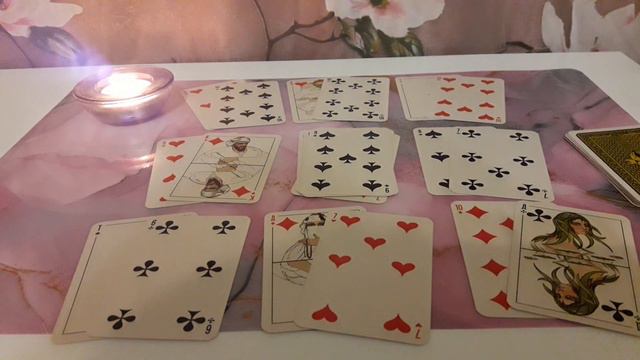 ДАМА ЧЕРВИ.ЧТО ЖДЕТ ДАМУ В БЛИЖАЙШИЙ МЕСЯЦ?!ИГРАЛЬНЫЕ КАРТЫ смотреть онлайн