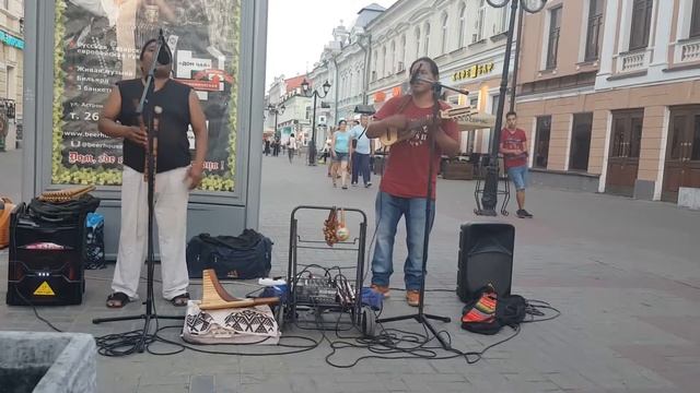 Пуэрториканцы в Казани на Баумана (01.08.2016).mp4 смотреть онлайн