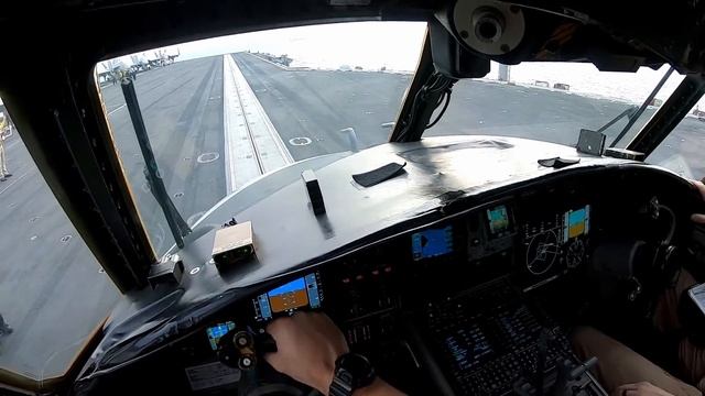 E-2C Hawkeye Carrier Launch with Internal Audio смотреть онлайн
