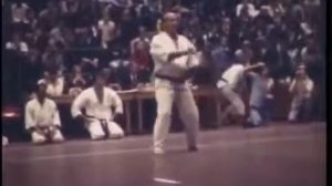 КИОКУШИНКАЙ  !!!!   М . ОЯМА  Tensho  !!!!!  Любимое Ката Масутацу Ояма 1974