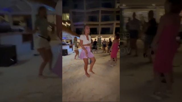 Мальдивы. Maldives. 马尔代夫。 смотреть онлайн