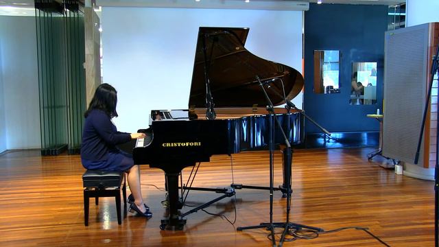 Evening at the Theatre 2021 #16 Leow Hui Wen - Clementi Sonatina in C Major Op.36 No.3(1st Movement смотреть онлайн