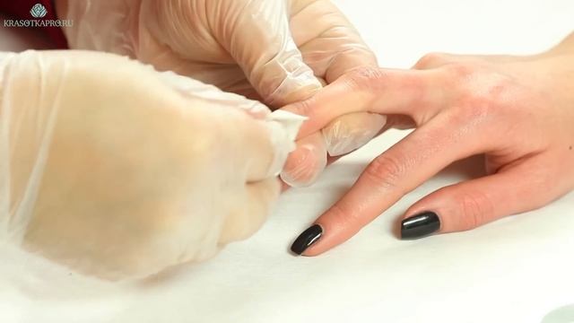 Способы приклеивания страз на ногти смотреть онлайн