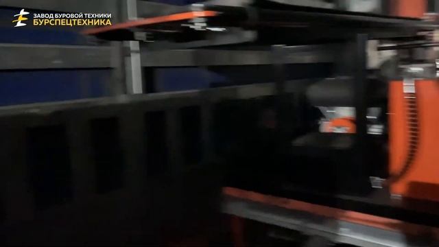 Отгрузка обновленной самоходной установки СБУ 80ЛС и ГБУ 27Л в Польшу. Видео от ЗБТ смотреть онлайн
