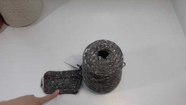 Покупка пряжи  Caramella, Paella, Beauty и готовый бактус из пряжи Domino