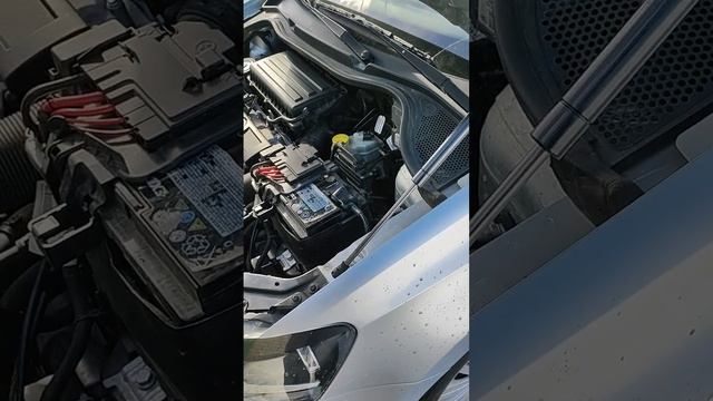 Провисание штатной шумоизоляции капота Фольксваген ПОЛО смотреть онлайн