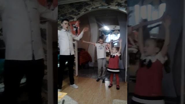 Кап, кап, кап, дождик идет... смотреть онлайн