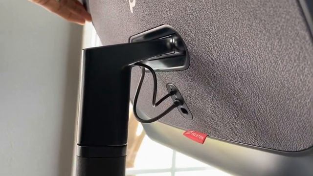 Fix your Peloton Bike + Screen Wobble смотреть онлайн
