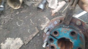 ЮМЗ 6 ремонт полуосі