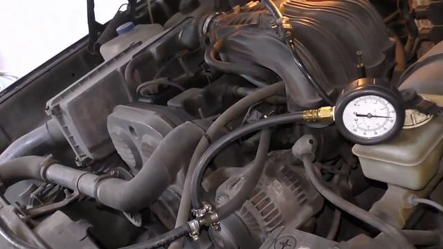 Часть 1 . Волга с двигателем Крайслер ( Chrysler ) . Газуем до отсечки 2300 об\мин смотреть онлайн