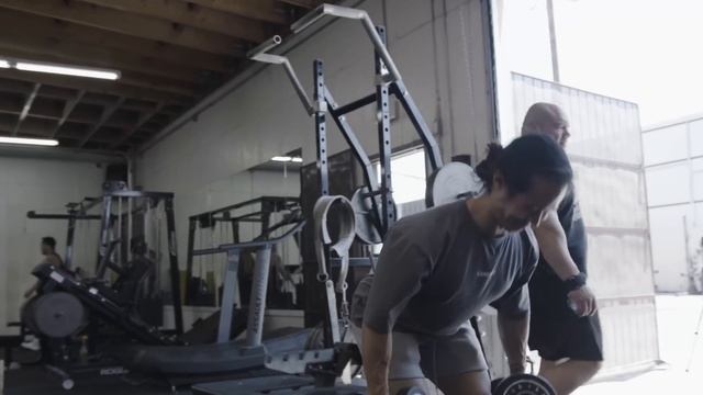 Dr Mike Israetel - Best Exercises to Build Muscle смотреть онлайн