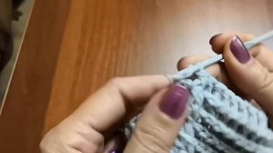 Шапка-берет крючком. Берет рельефными столбиками крючком.