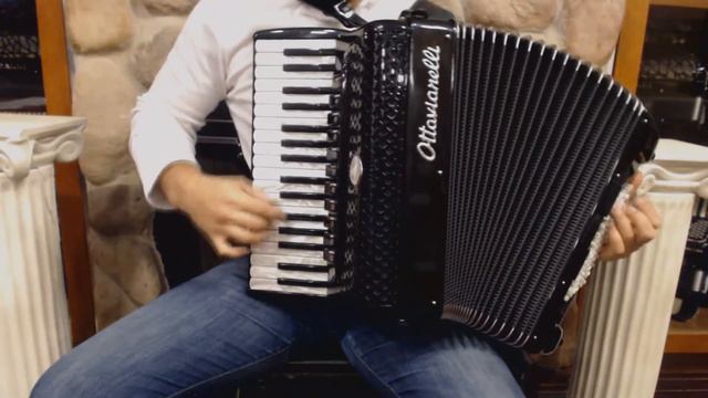 OTTAAERIIM72BK - NEW Black Ottavianelli Aero II Piano Accordion LMMM 34 72 $3999 смотреть онлайн