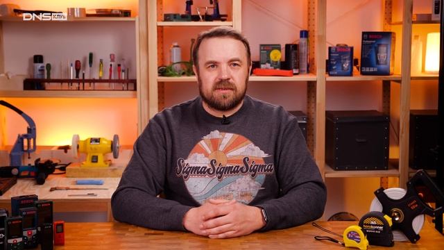 Лазерный дальномер или обычная рулетка? Чем лучше измерить расстояние? Выясним на практике! смотреть онлайн