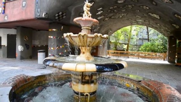 Hundertwasser House (Wien)/Дом Хундертвассера (Вена)