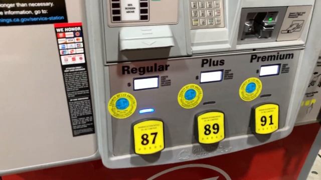 Сколько стоит Бензин в США? Жизнь в Америке | Цена на нефть | Рост цен на бензин в России #drongogo смотреть онлайн