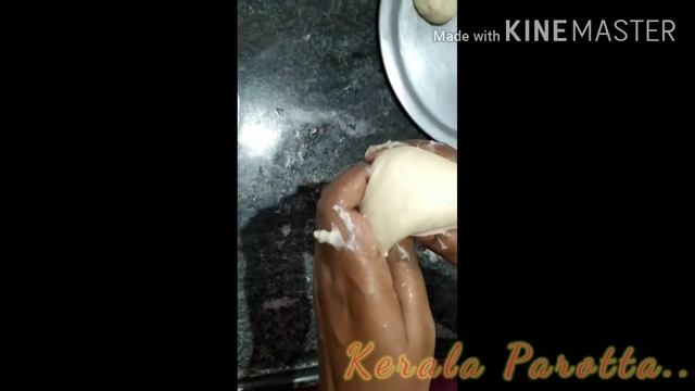 അതെ ഹോട്ടൽ രുചിയിൽ  ഏറ്റവും കുറവ് എണ്ണയിൽ ഒരു സൂപ്പർ പൊറോട്ട || How To Make Easy Parotta || Homemad