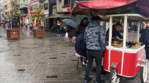 Район Таксим в Стамбуле встретил меня не радужно! Почему там нужно быть на чеку? ТУРЦИЯ 2021