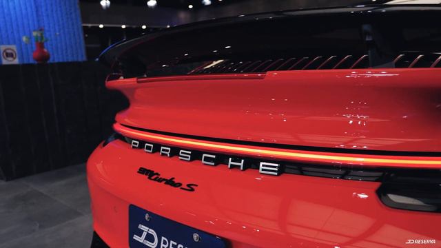 Porsche 911 992 Turbo S by JD Reserva / exterior walkthrough смотреть онлайн