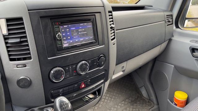 Köp Lätt Lastbil Mercedes-Benz Sprinter 315 CDi på Klaravik смотреть онлайн