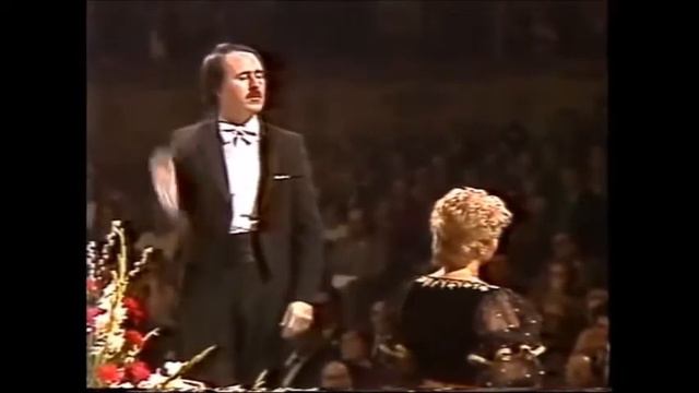 Pilar Lorengar La tarántula смотреть онлайн