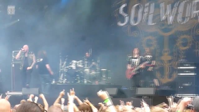 Soilwork - Stabbing the Drama @ Tuska Open Air 2013 смотреть онлайн