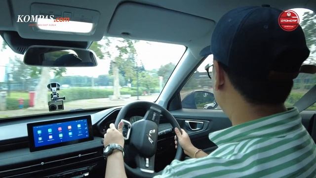 TEST DRIVE | Wuling Alvez | Uji Kesenyapan Kabin