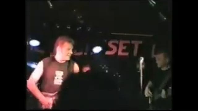 Benny Hill Theme / Yakety Axe - Al Hodge & The Mechanics смотреть онлайн