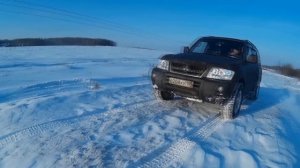 Покатушки Pajero 4 против Pajero 3, Офф-роуд !