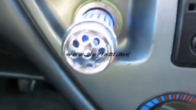 Ионизатор воздуха в автомобиле смотреть онлайн