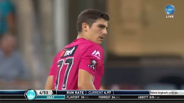 Andrew Flintoff's batting frustration captured by microphone in BBL04 cricket match смотреть онлайн