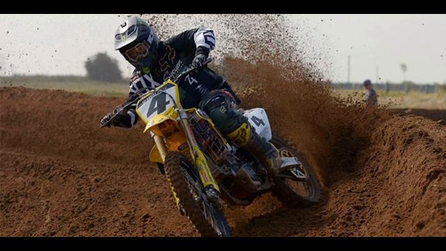 Sebastian Pinto anticipando la movida del Veloterra en Mercedes смотреть онлайн