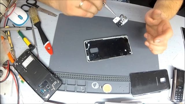 Samsung Galaxy A8 2018 (A530) - Замена задней крышки. смотреть онлайн