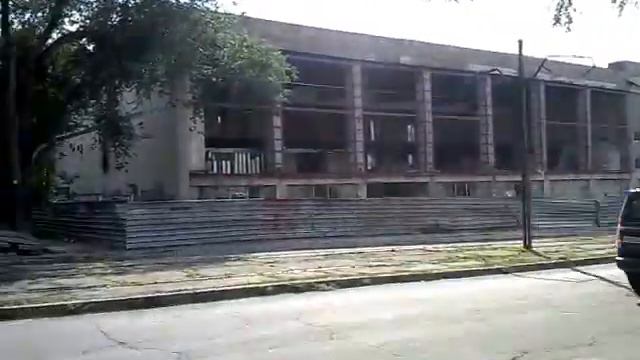 Начался Ремонт Спортзала ДК ОРБИТА в Запорожье 02 08 2017 смотреть онлайн