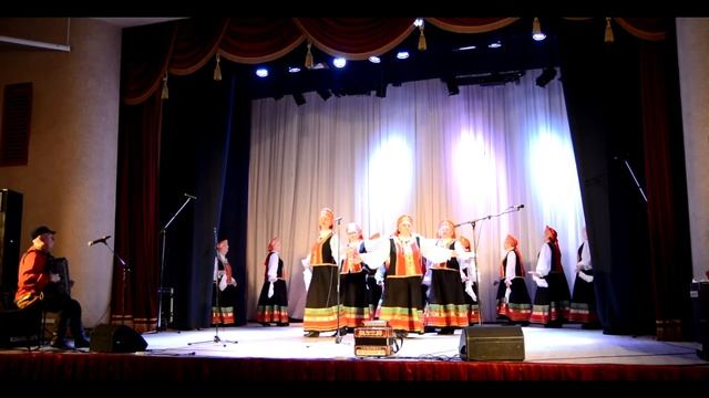 Ой сад во дворе смотреть онлайн