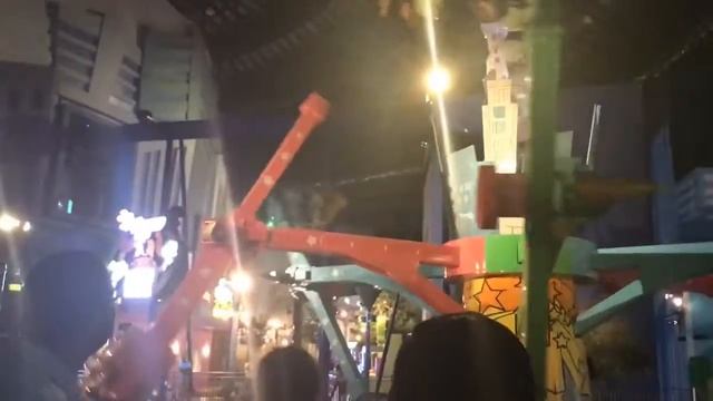 WORLD BIGGEST INDOOR THEME PARK - IMG world Dubai смотреть онлайн